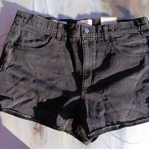 Women's high rise shorts, by Universal thread